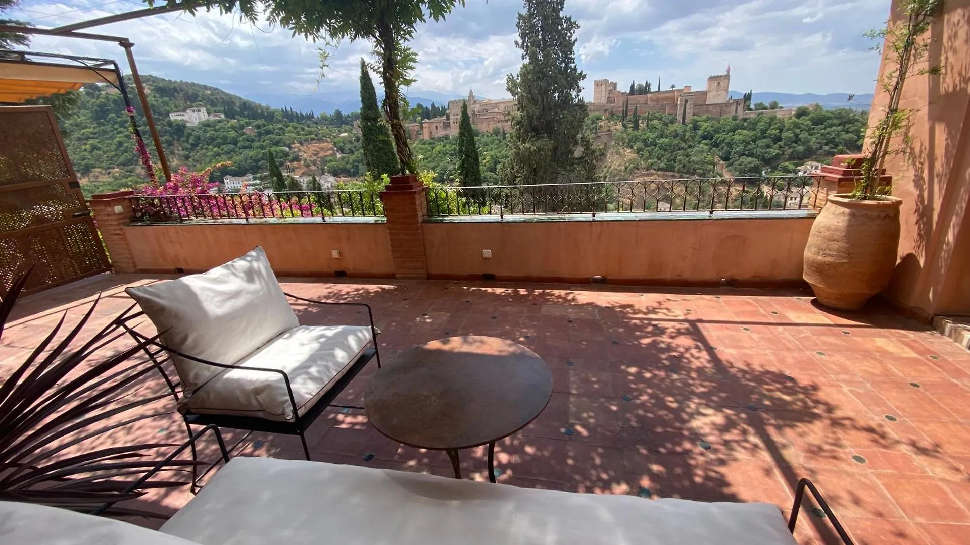 La Casa Juan Ranas Bed & Breakfast Granada Spain
