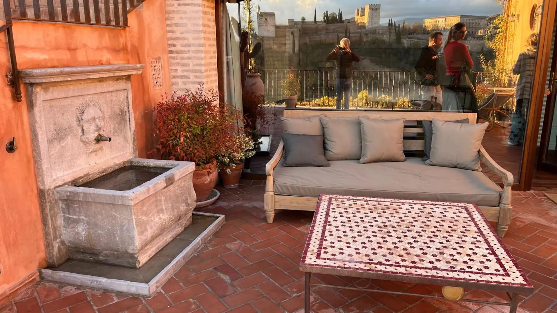 La Casa Juan Ranas Bed & Breakfast Granada