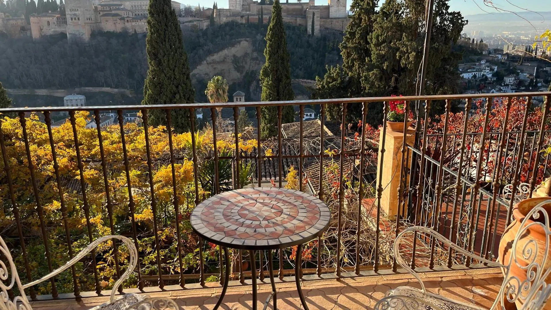 La Casa Juan Ranas Bed & Breakfast Granada 0*,  Spain